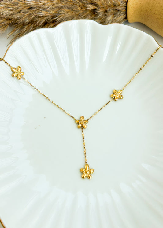 Floral necklace with hanging