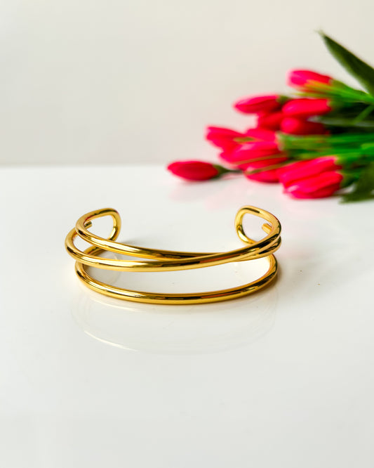 Layered adjustable bracelet