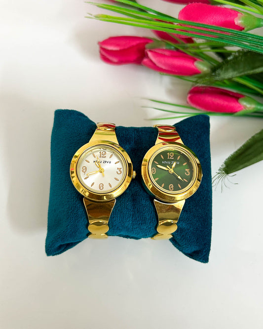Round pattern thin wrist baby size watch