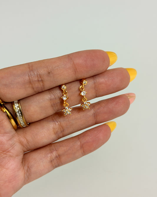 Hanging flower ball back studs