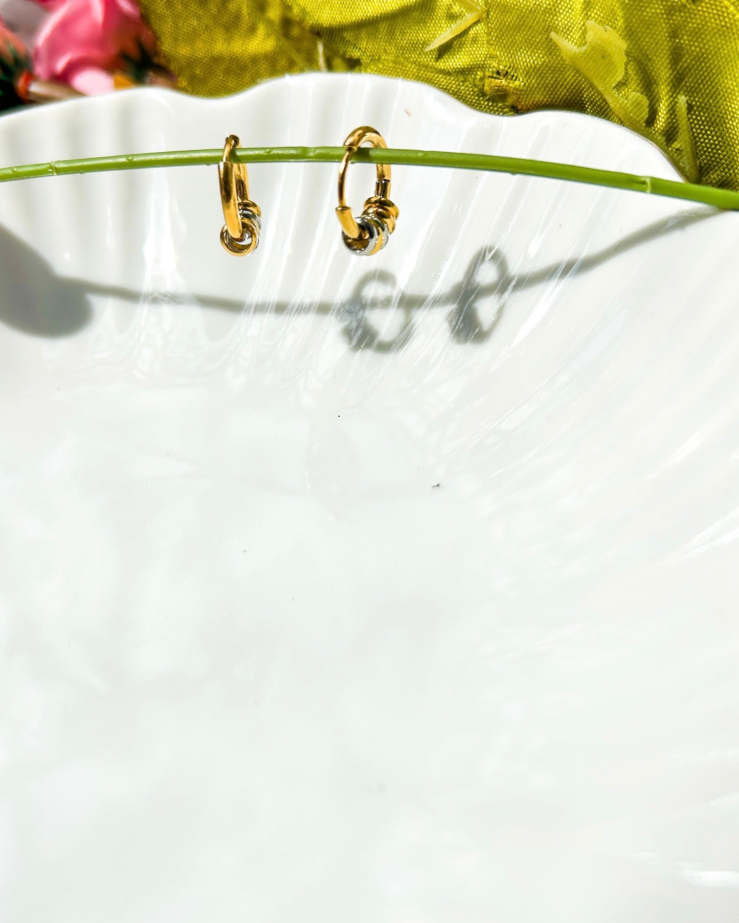 Statement rings earrings