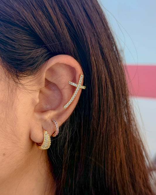 Cross no piercing Earcuffs