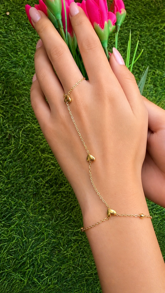 Mini heart hand chain