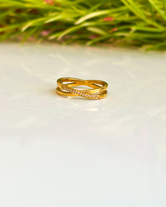 Infinity layered ring