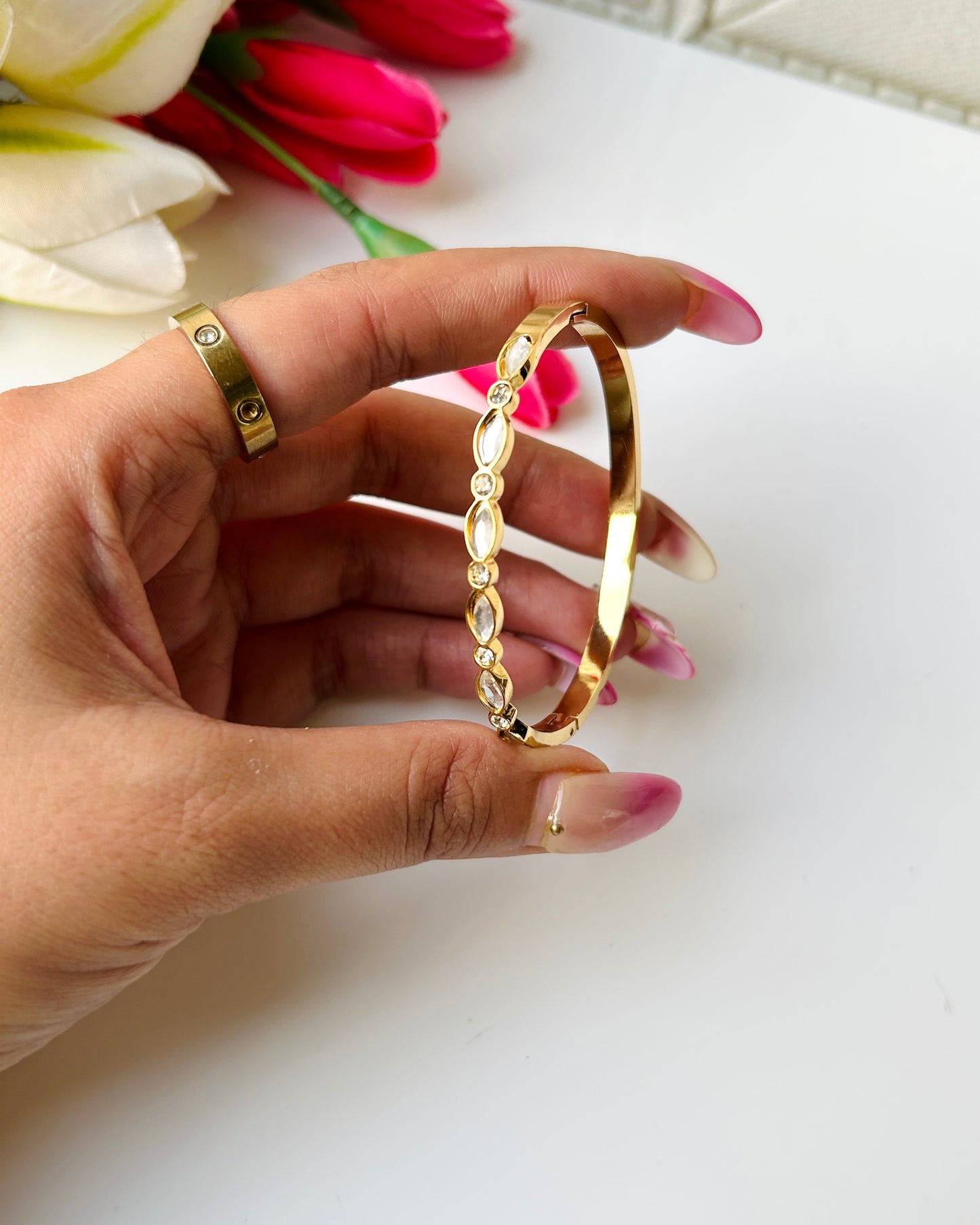 Vintage thin wrist bracelet 2.0