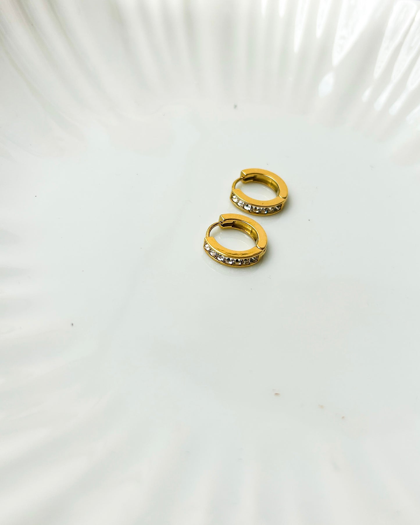 small studded hoops