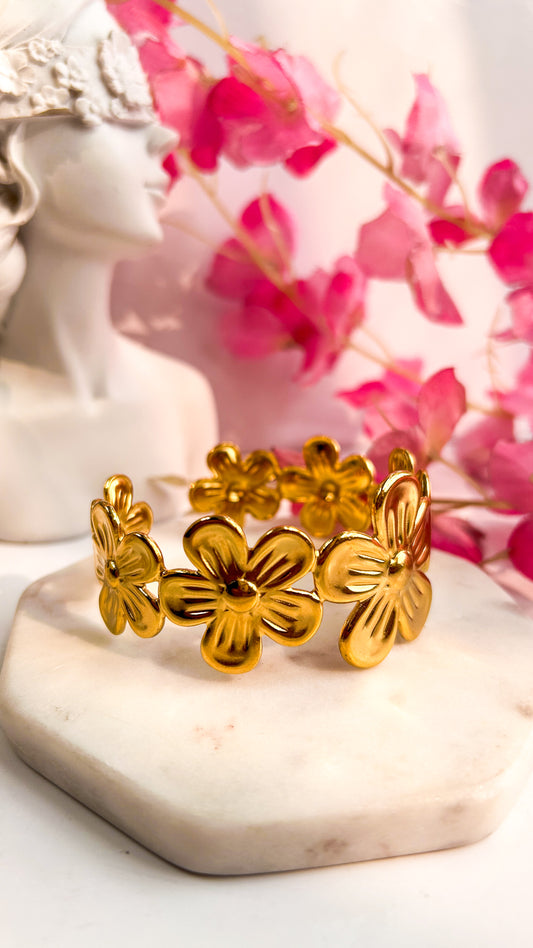 Chunky adjustable floral kada