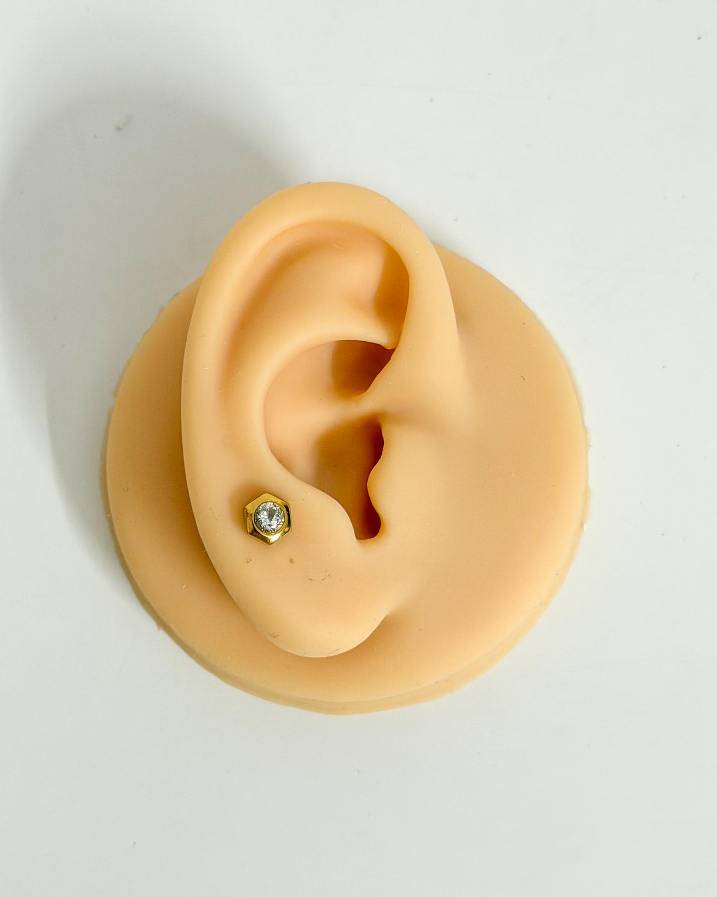 Classic round ballback studs (Ss)