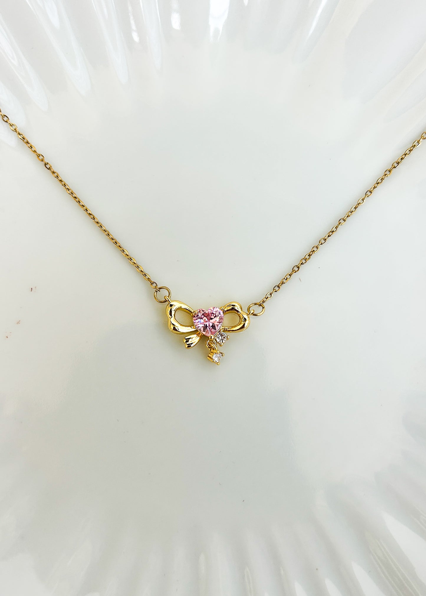 Pink stone heart necklace