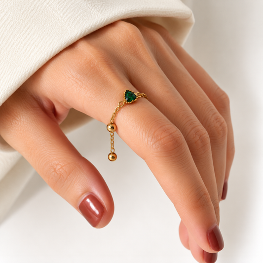 Mini heart adjustable chain ring