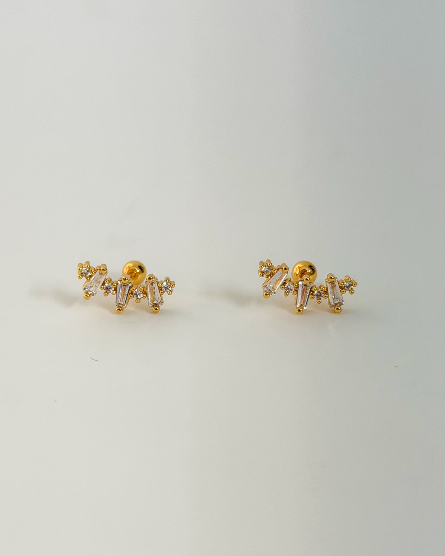 Nova spark ball back studs