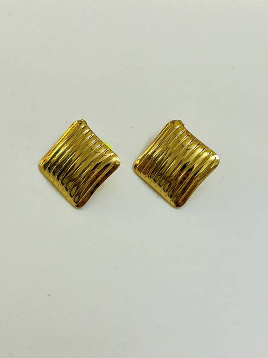 Square statement earring