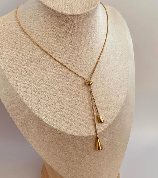 Adjustable drop necklace