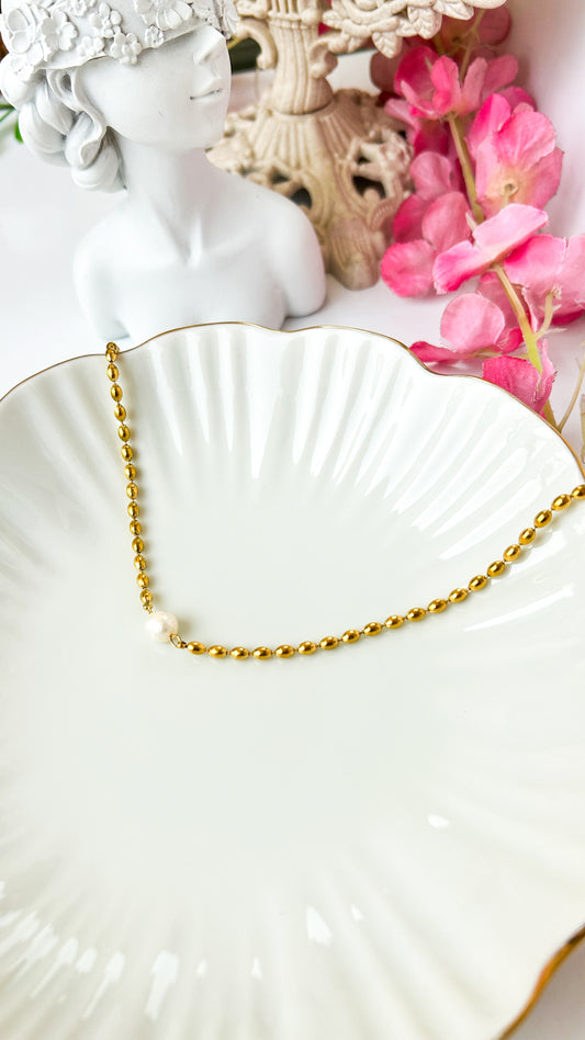 Beachy Pearl necklace