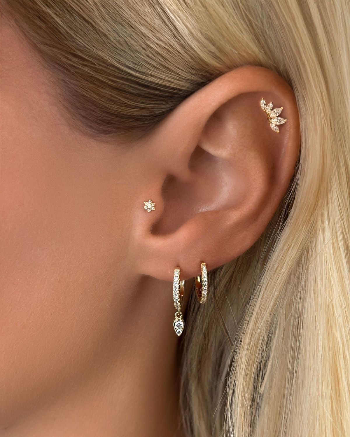 Sun ball back earrings