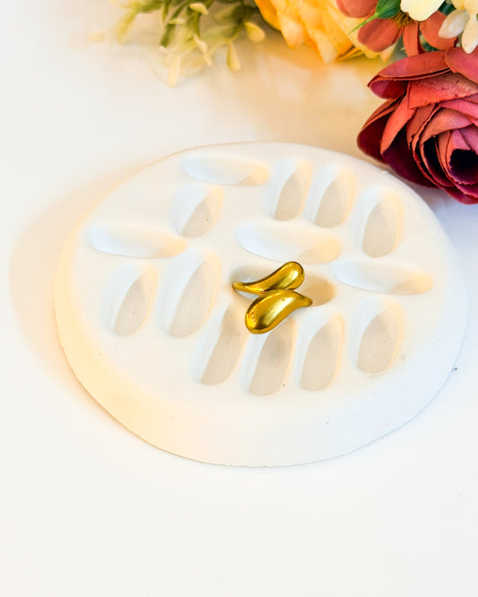 Double wrap drop adjustable ring