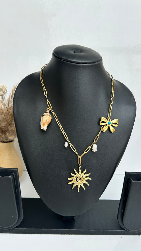 Sea shell charm necklace