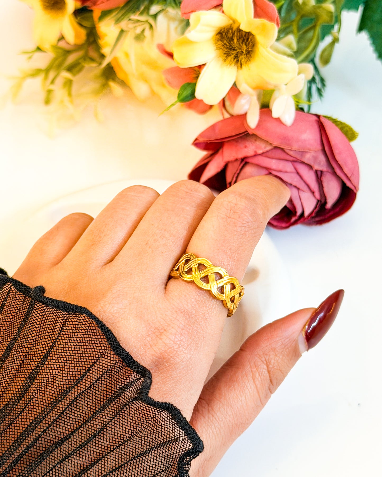 Thin Fence Adjustable ring