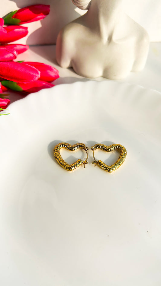 Bubbly heart hoops