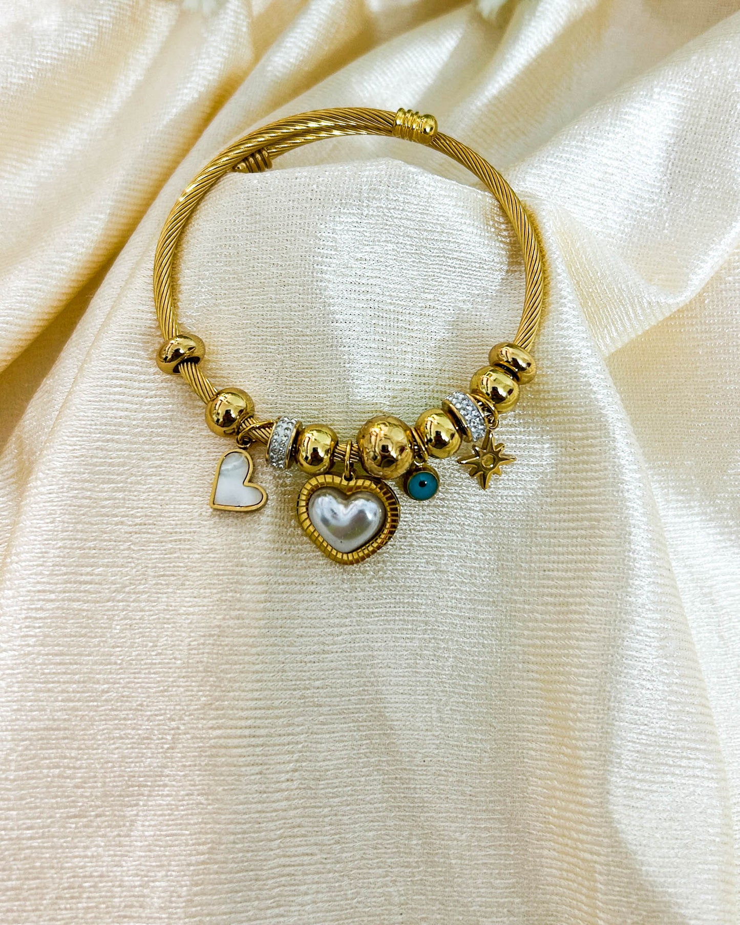 Pearl heart charm bracelet