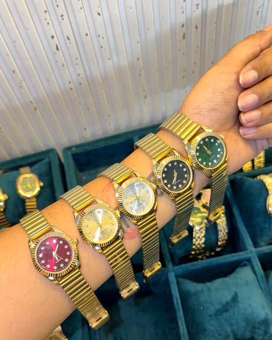 The Luxe round dial watch