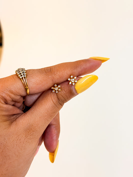 6 petal flower ball back studs