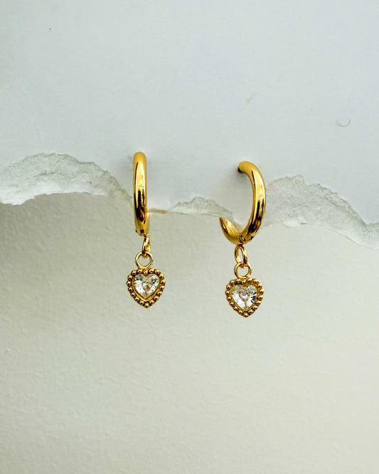 Heart stone everyday huggies