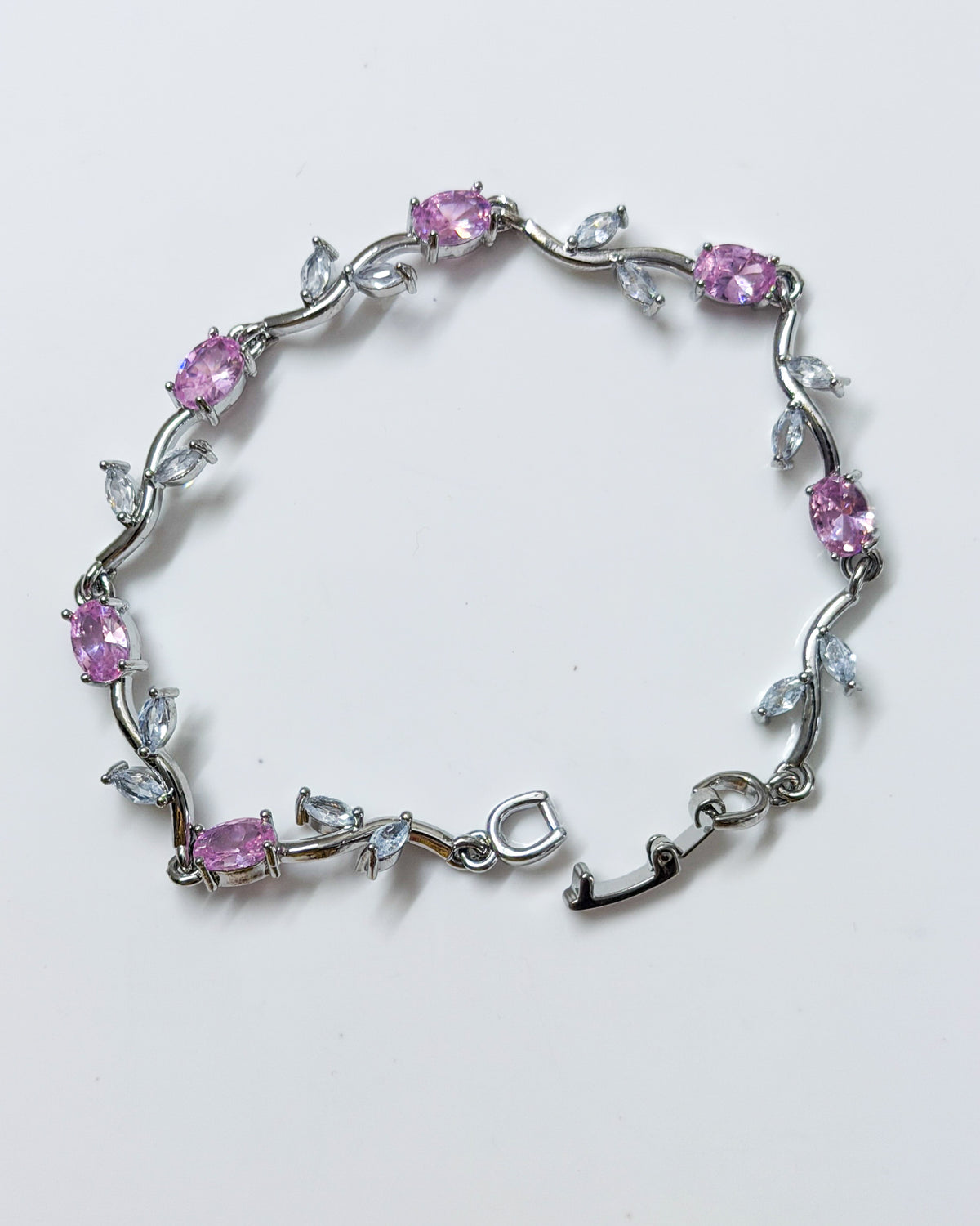 Baby size pink tulip bracelet