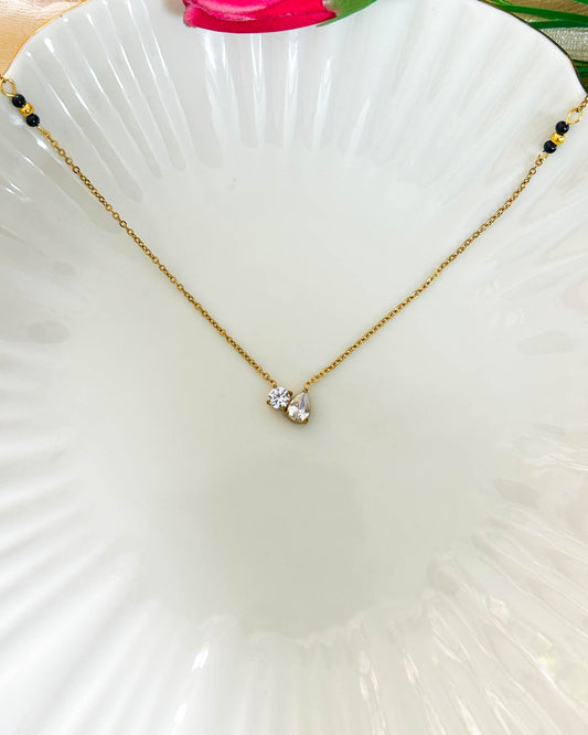 Drop with round stone mangalsutra