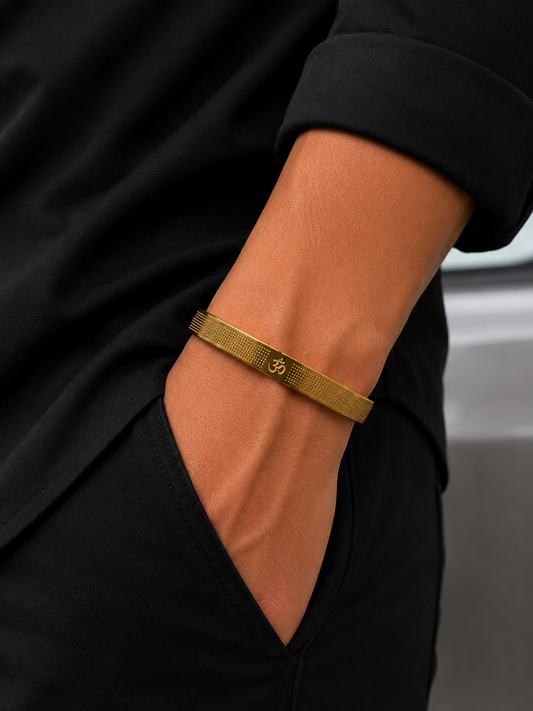 Mini om men bracelet ￼