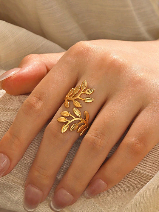 Leafy adjustable ring
