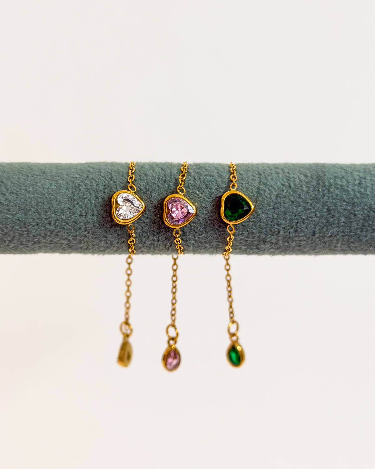 Heart stone adjustable chain ring