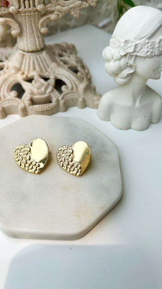 Patterned heart earrings