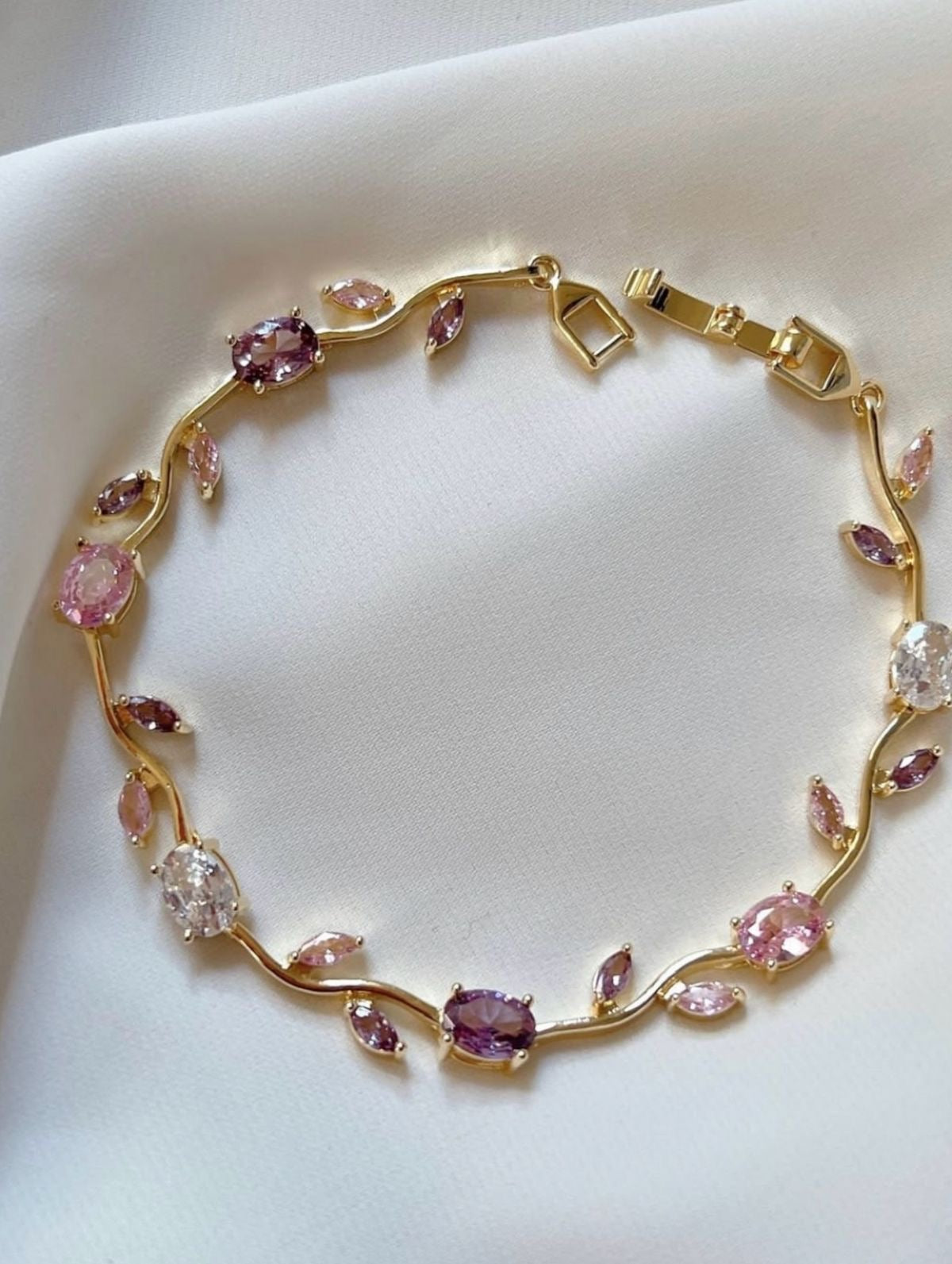 Pink purples Tulip bracelet