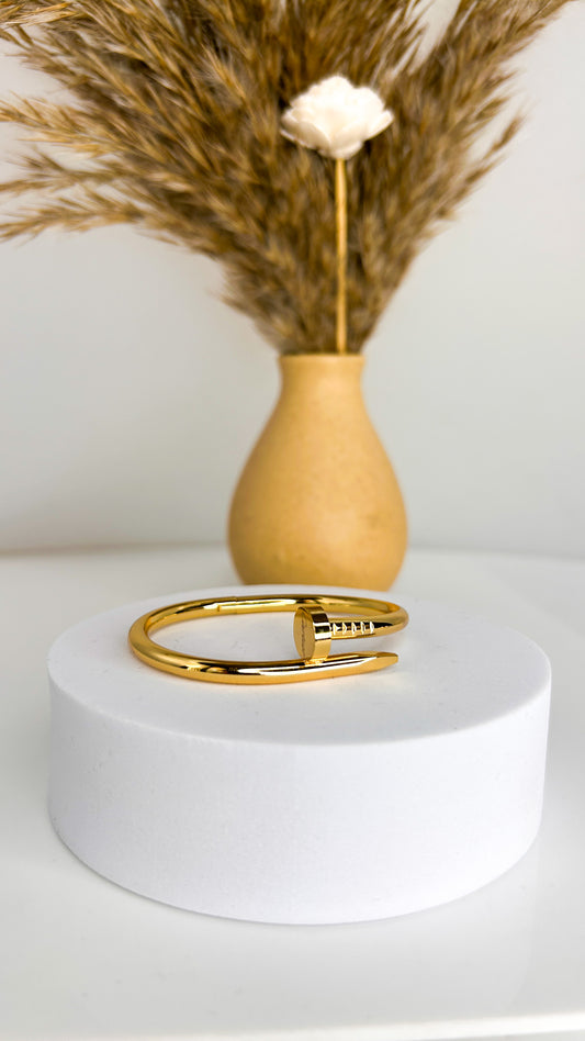 Nail baby size bracelet