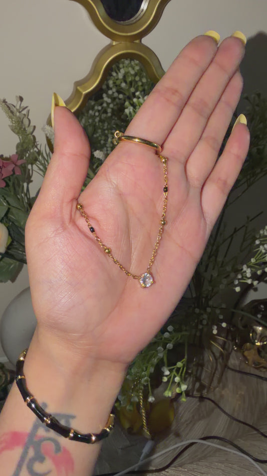 Solitaire mangalsutra